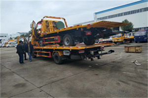 新安同城汽车补胎